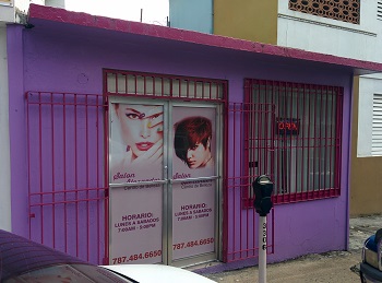 Salón de belleza en Santurce, barrio de San Juan, Puerto Rico.