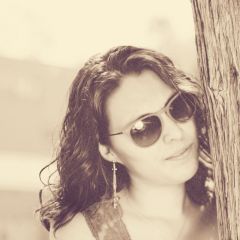mini-profilo di Karina Arballo